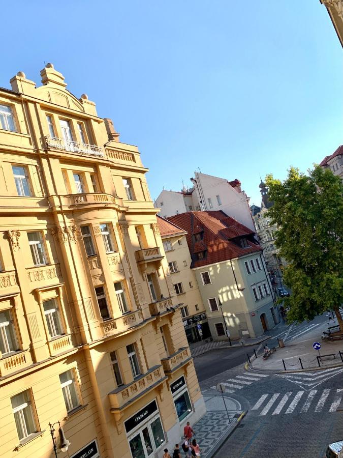 Residence Dlouha - Old Town Prag Exteriör bild